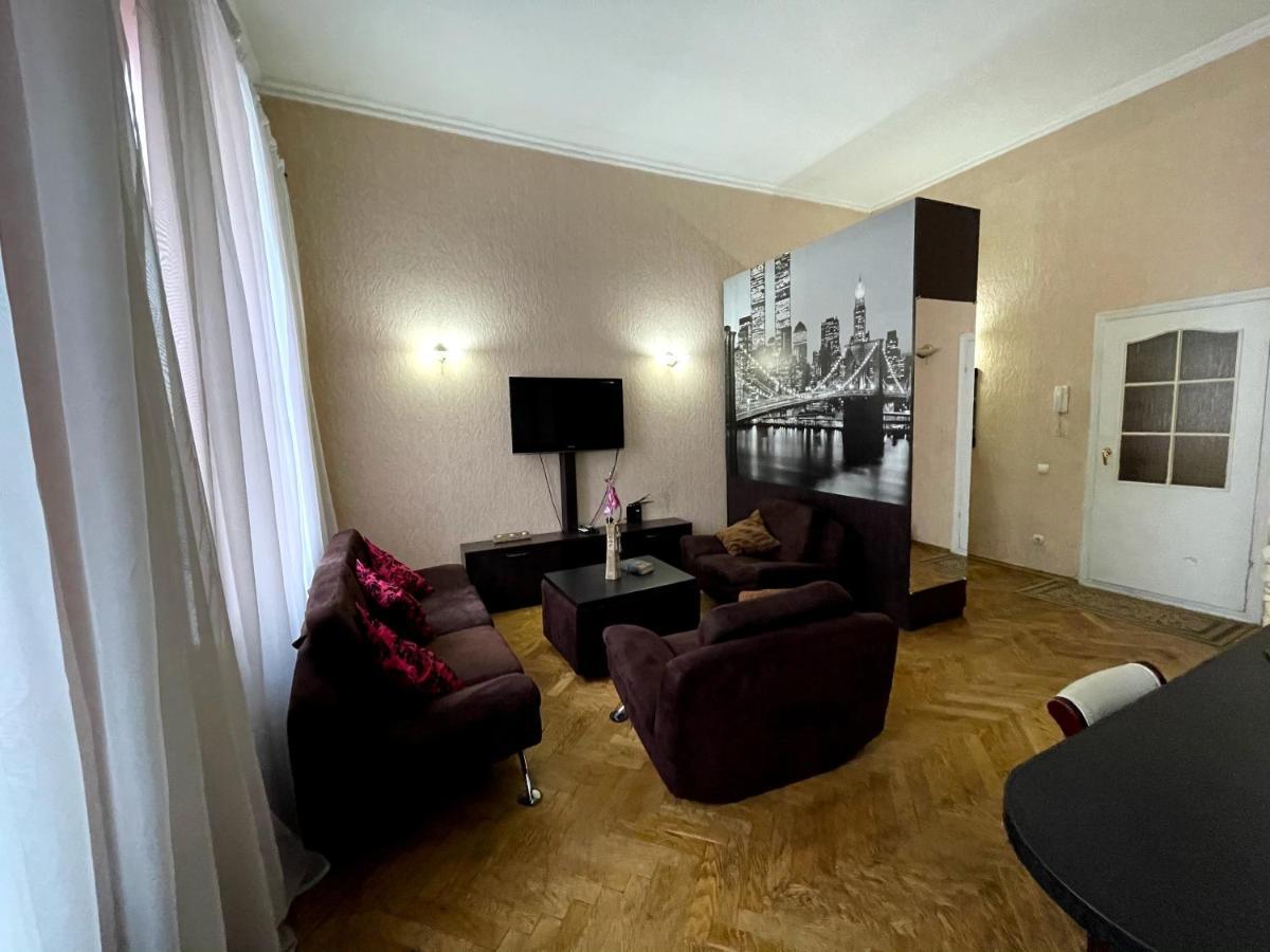 Amazing Heart Of Kiev Apartman Kültér fotó